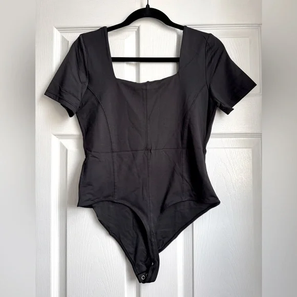 And Now This Black Corset Short Sleeve Bodysuit - NWT - Picture 2 of 9